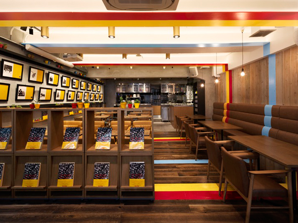 TOWER RECORDS CAFE 表参道店