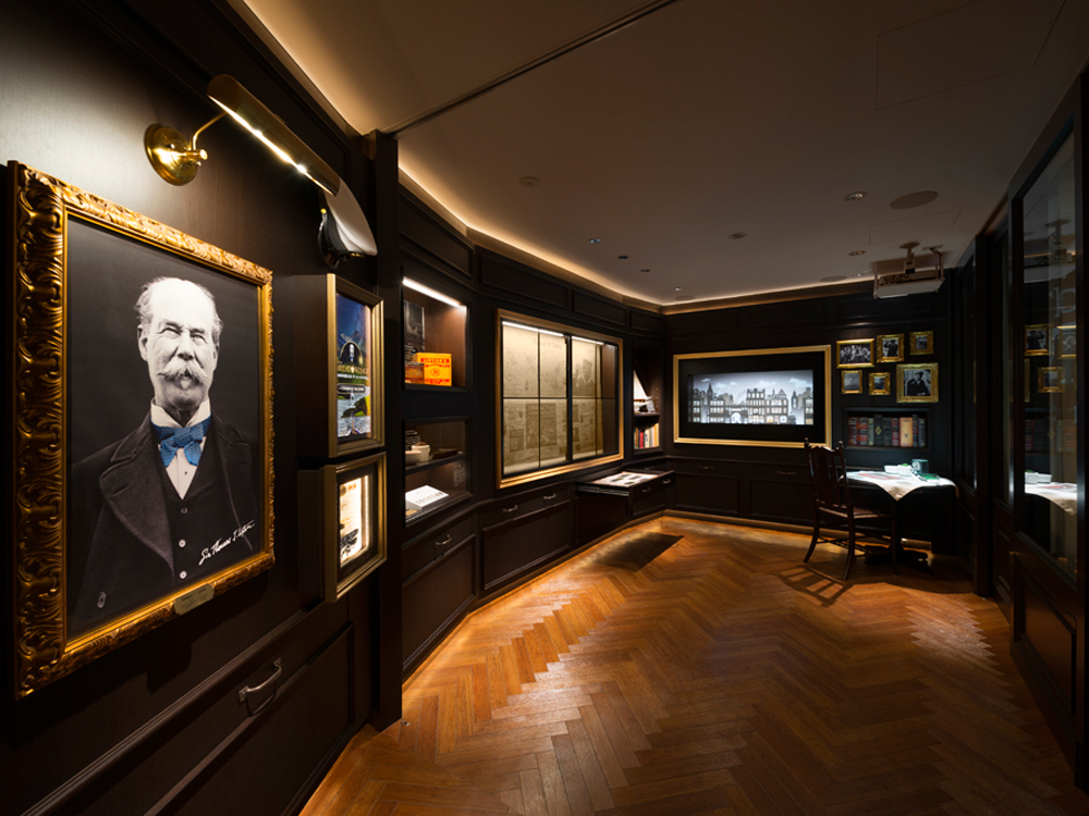 Sir Thomas LIPTON TEA HOUSE GINZA
