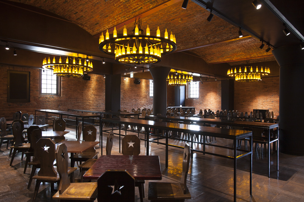 Star Hall: You can sample the 1881 Sapporo Breweries reproduction beer. The ceiling features a beer bottle chandelier that is unique to the beer museum.