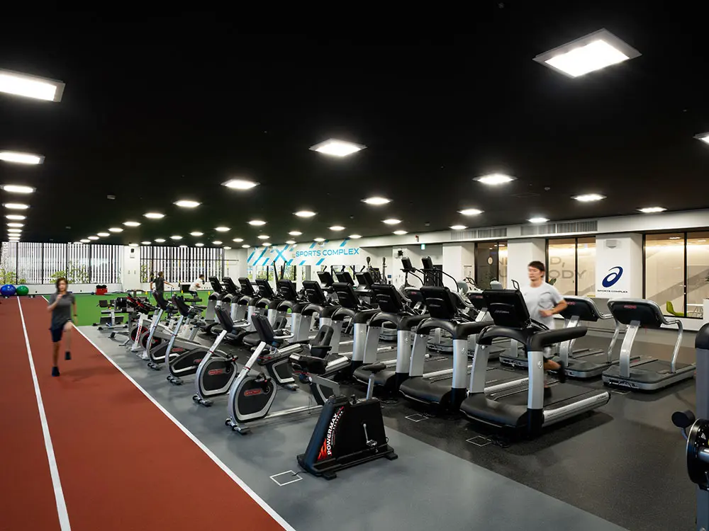Complete set of training machines and a running lane. The low oxygen level training environment offers efficient training to users.
