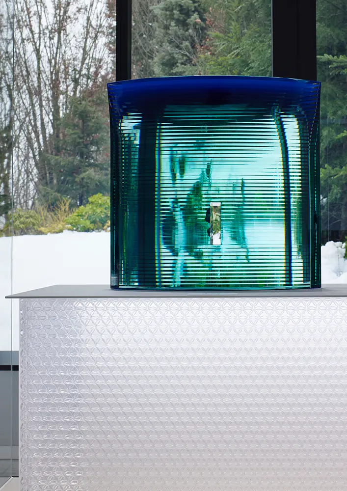 [Exhibition Room 5] Light Gallery | Enjoy the diverse expressions of glass works that change with natural light