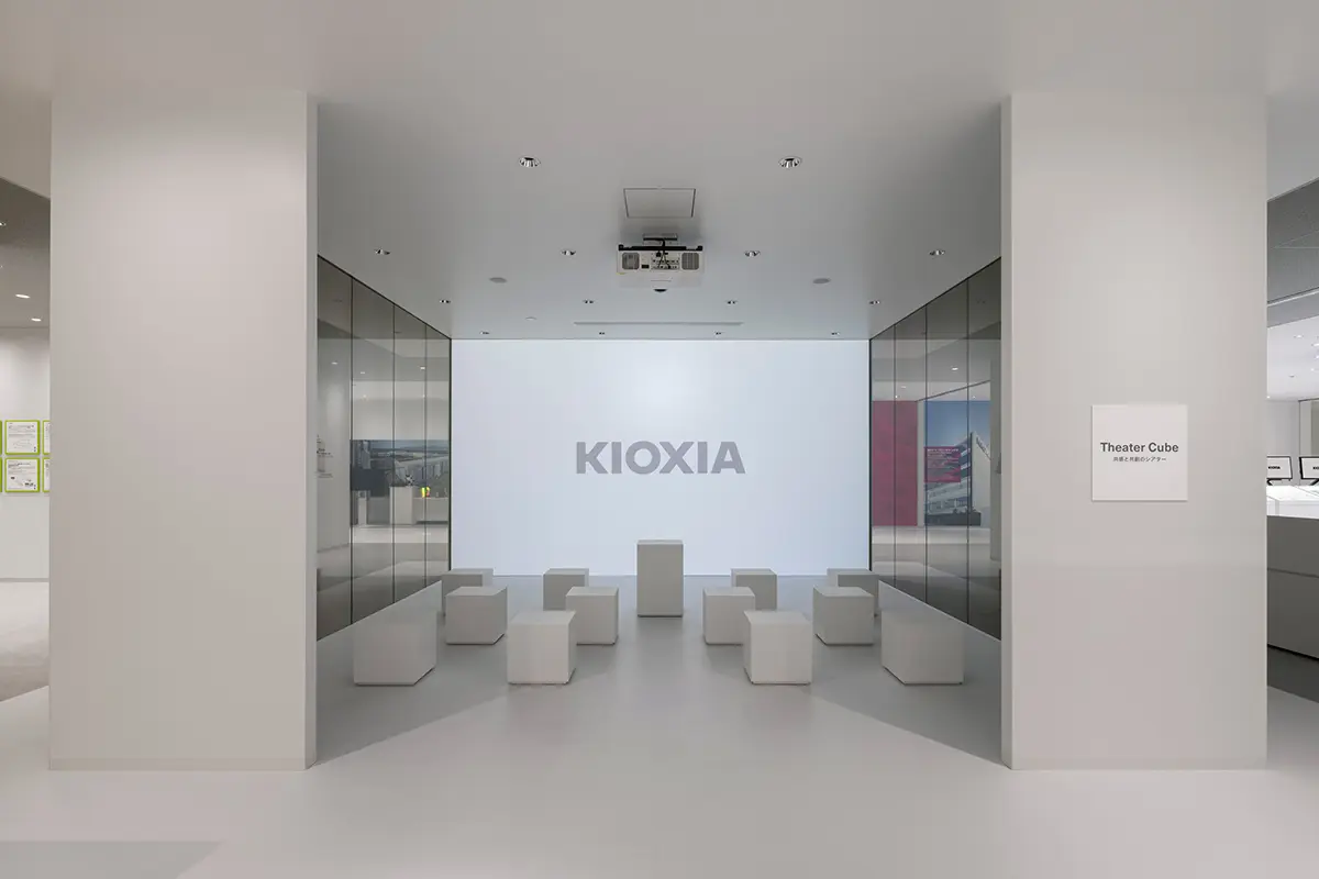 "Theater Cube" offers an interactive Video experience.