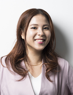 高村梨那