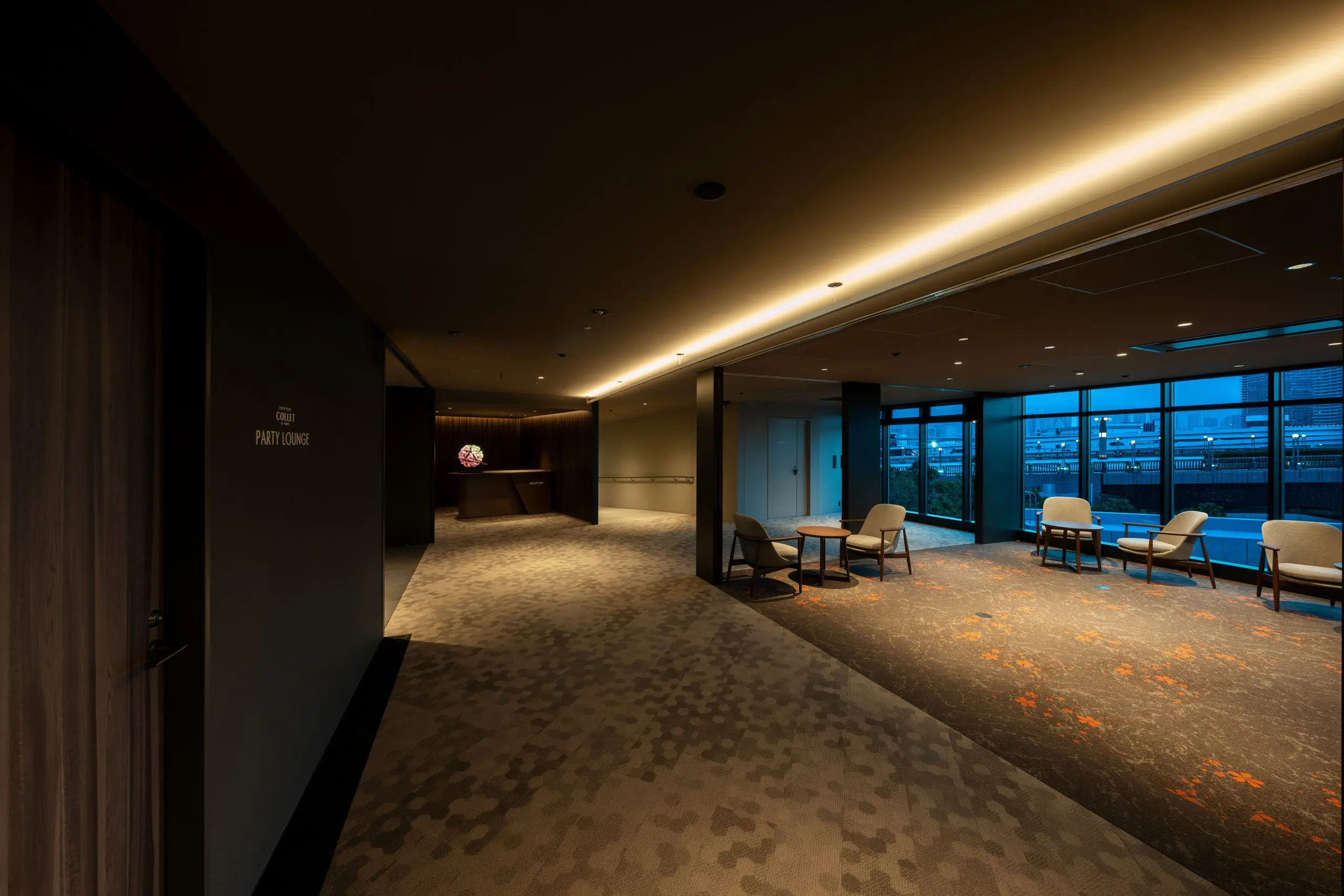 3rd floor reception hallway with CHAMPAGNE COLLET PARTY LOUNGE and SUITE