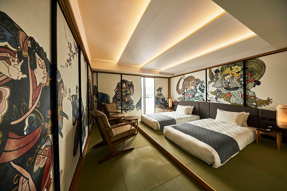 Guest rooms: Concept rooms with a theme of Edo, Kabuki and Asakusa, featuring paintings of Kabuki actors on the walls and sliding doors*