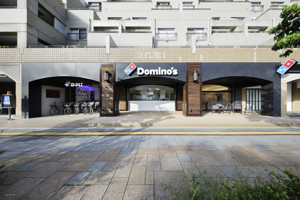 Domino·Pizza台场商店:“透明”商店，可视化从烹饪到送货上门的所有流程