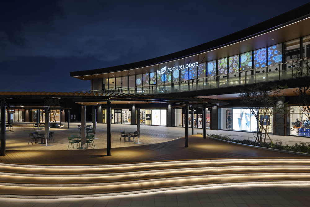 2nd floor Food Hall Overlooking the terrace. Video projected on the glass surface are intended to attract customers to the food hall.