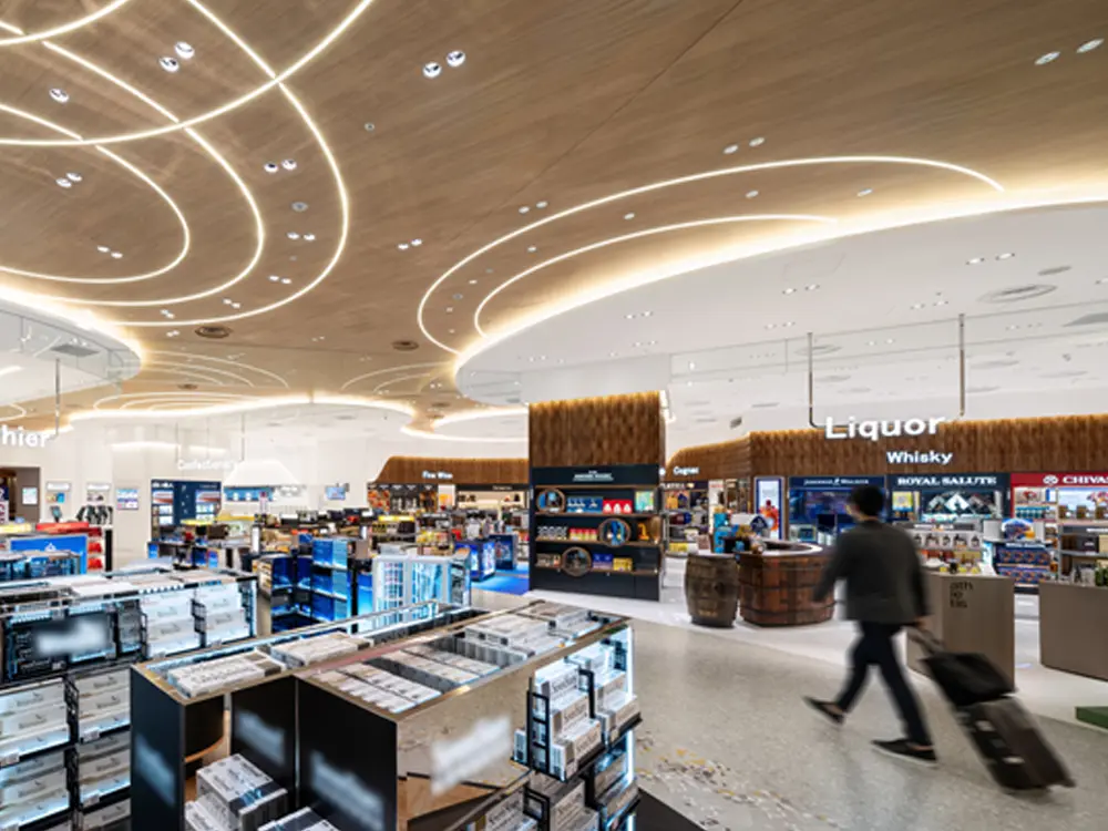 Kansai International Airport General Duty Free Shop "KIX DUTY FREE"