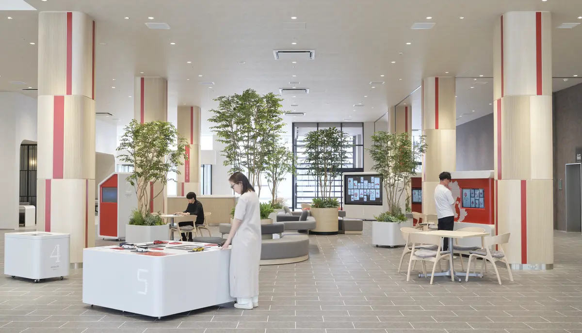 鹿児島トヨタ自動車本社 Mobility SQUARE