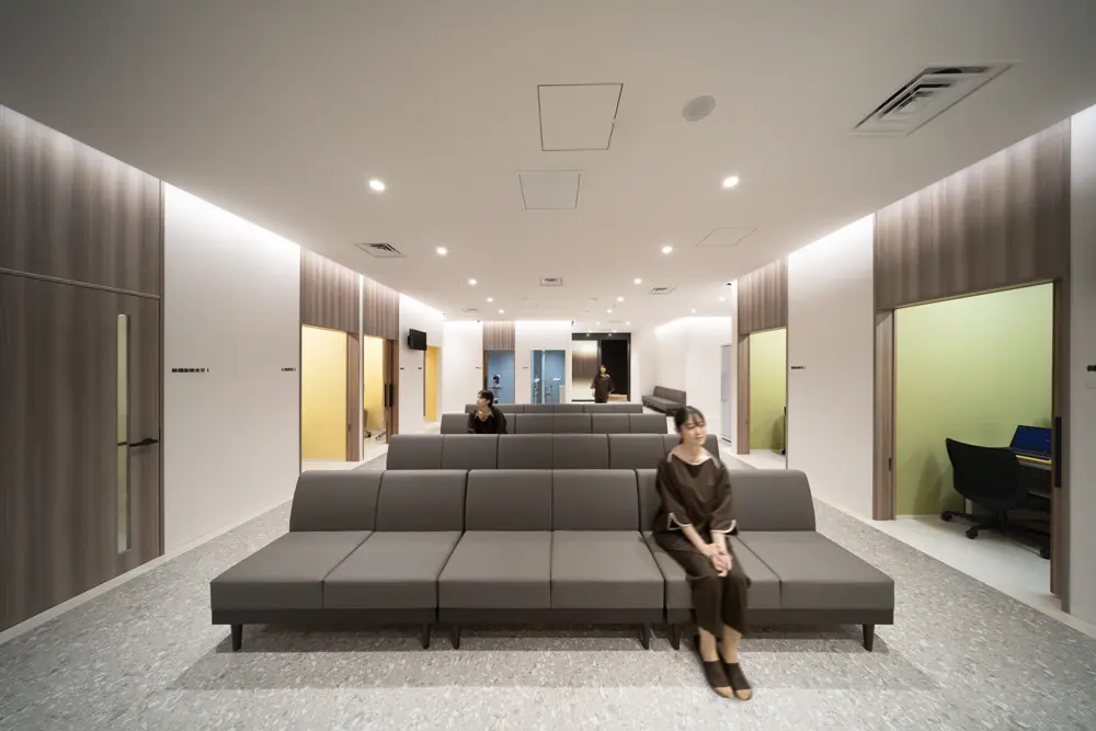 An open waiting area with easy access to each examination room