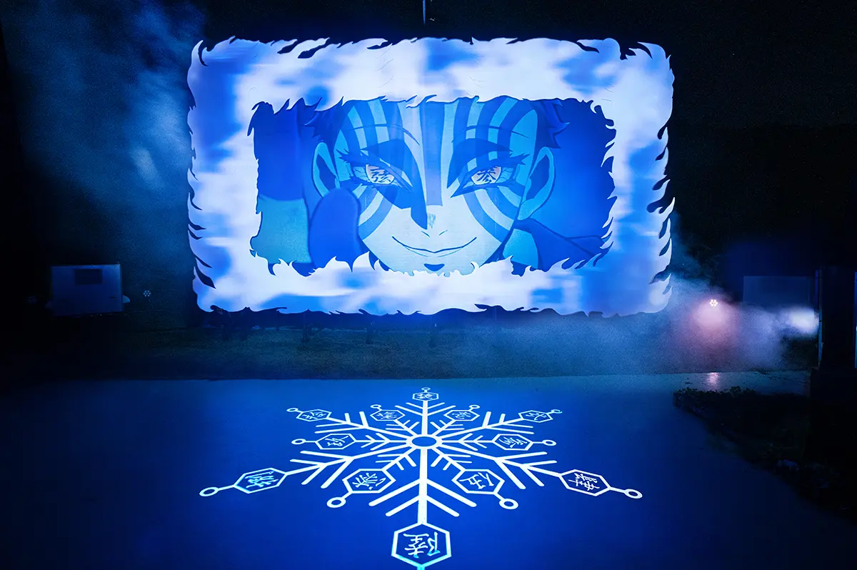 The battle between Akaza and Kyojuro Rengoku is depicted on an overwhelming scale using a large screen that mimics flames, smoke, and lighting. By using effective effects, the world of Video is expanded in a more three-dimensional way, providing a high-quality viewing experience.