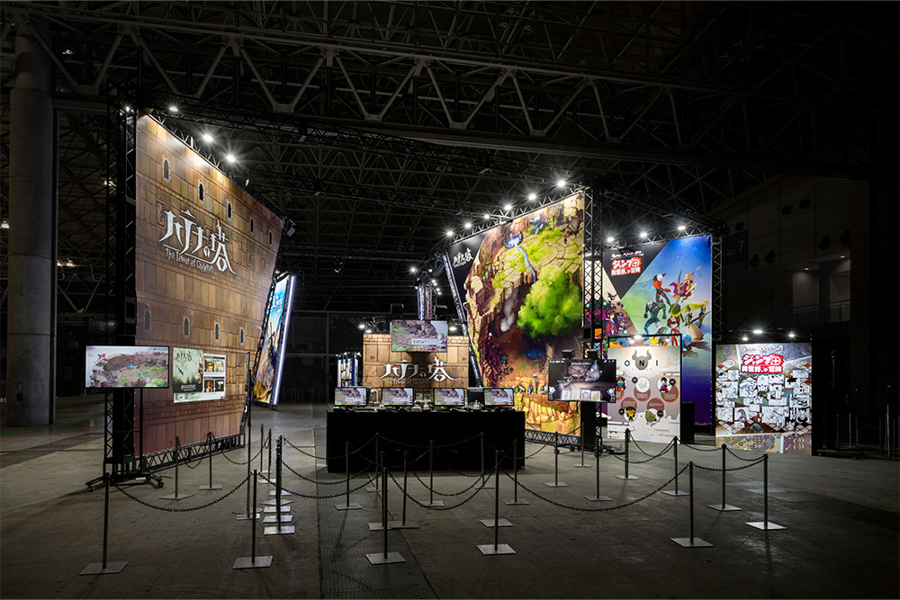 On the right side of the booth, behind the excitement of people trying out "Tower of Hatena," there were "ONI - Elegy of the Sky and Wind" and "Captain Velvet Meteor Jump + Isekai