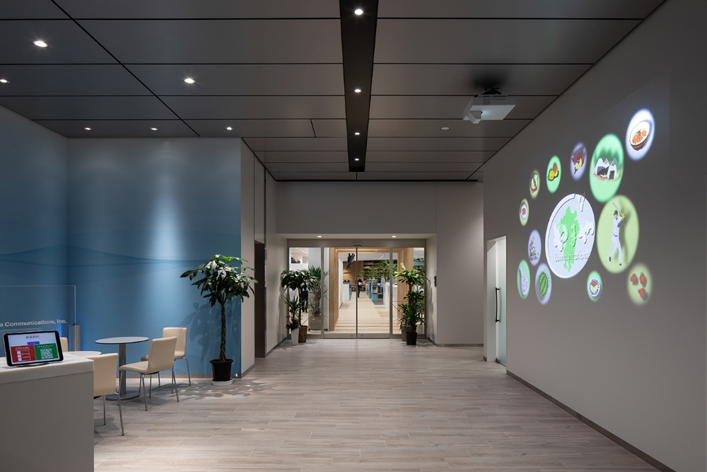 やまやコミュニケーションズ 本社オフィス | 実績紹介 | 株式会社丹青社